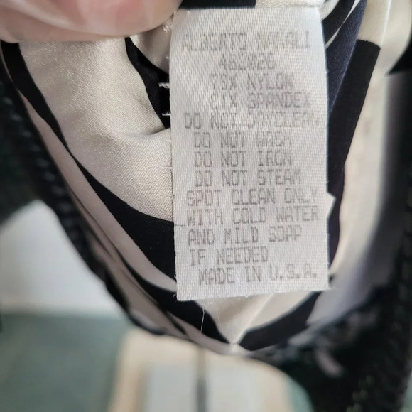 NWT - Alberto Makali Black Beaded Deluxe Jacket (Size 14) - Picture 10 of 14